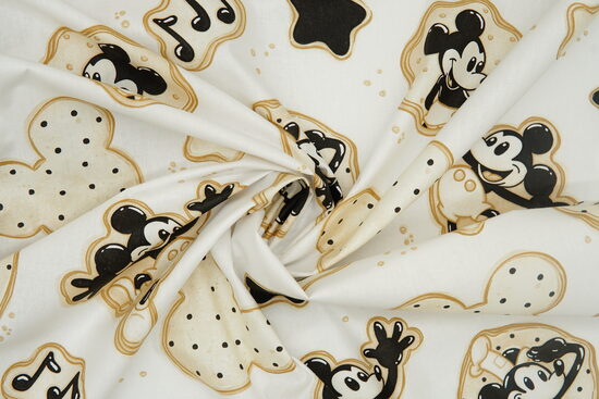 Kokvilna - Mikipele (melna, bēša) uz balta fona