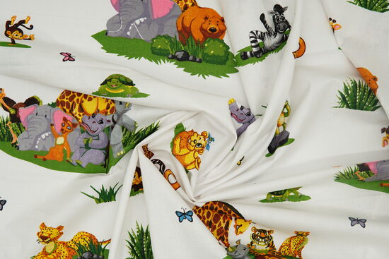 Kokvilna - Zoo dzīvnieki uz balta fona