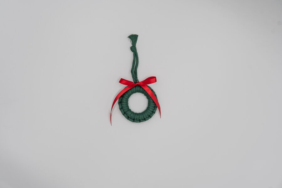 Macrame ornament - Ring of Green color