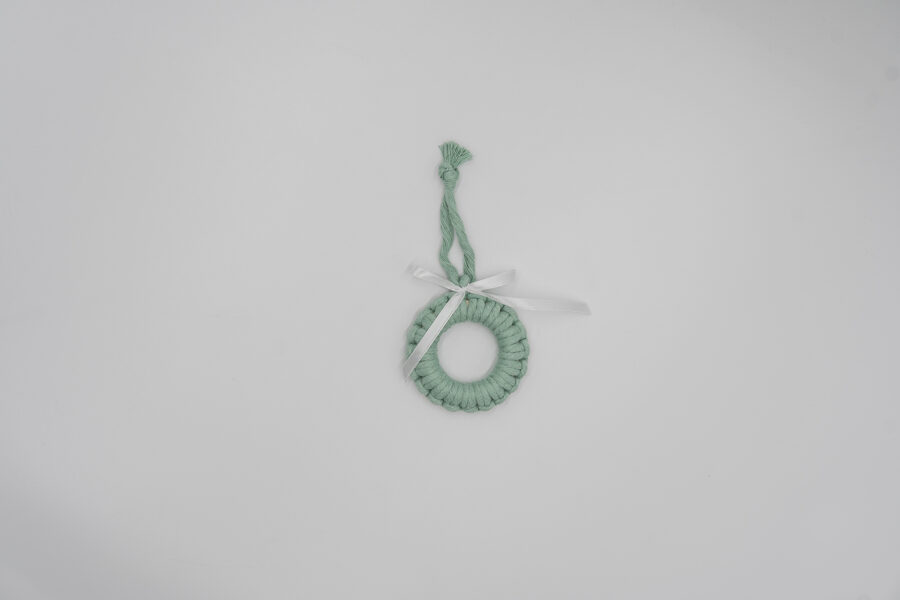 Macrame ornament - Ring of Aloe color